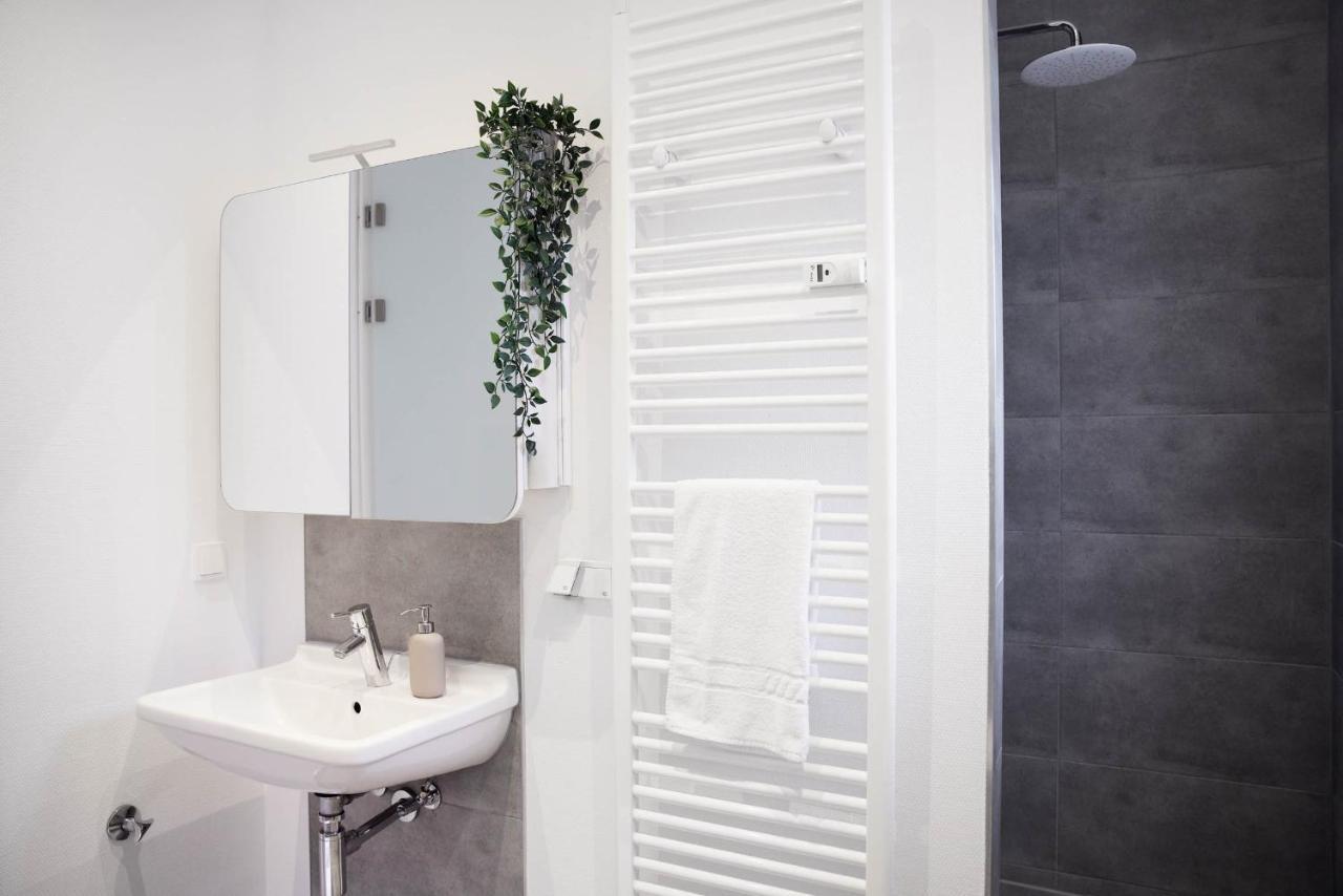 Design City Apartment, Modern, Ebenerdig, Top Lage ไวน์ไฮม์ ภายนอก รูปภาพ
